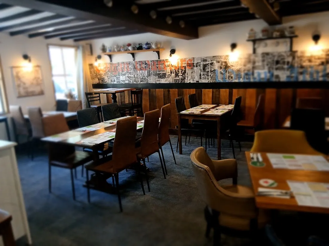 The Little Kitchen @ the old pear tree